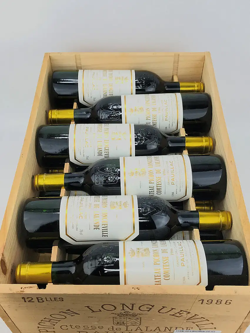 1986 Chateau Pichon Lalande, Pauillac, Case of 12 btls