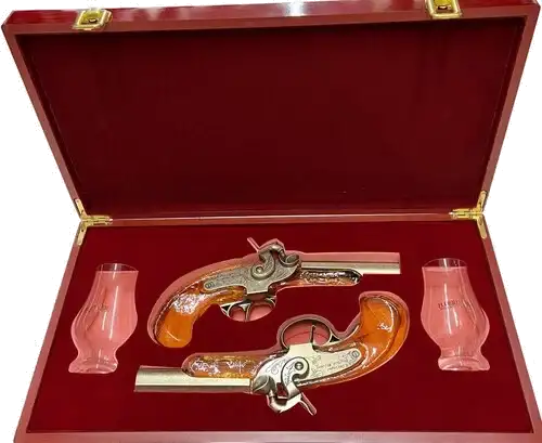 H. Deringer Pistol with Glasses Bourbon Whiskey Gift Pack 200ml